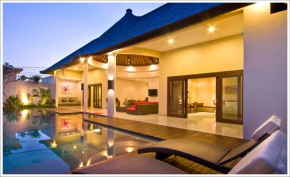 Гостиница Oval Villa Bali  Kuta